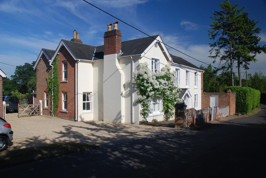 Rookwood Farmhouse B&B Newbury  Exterior photo